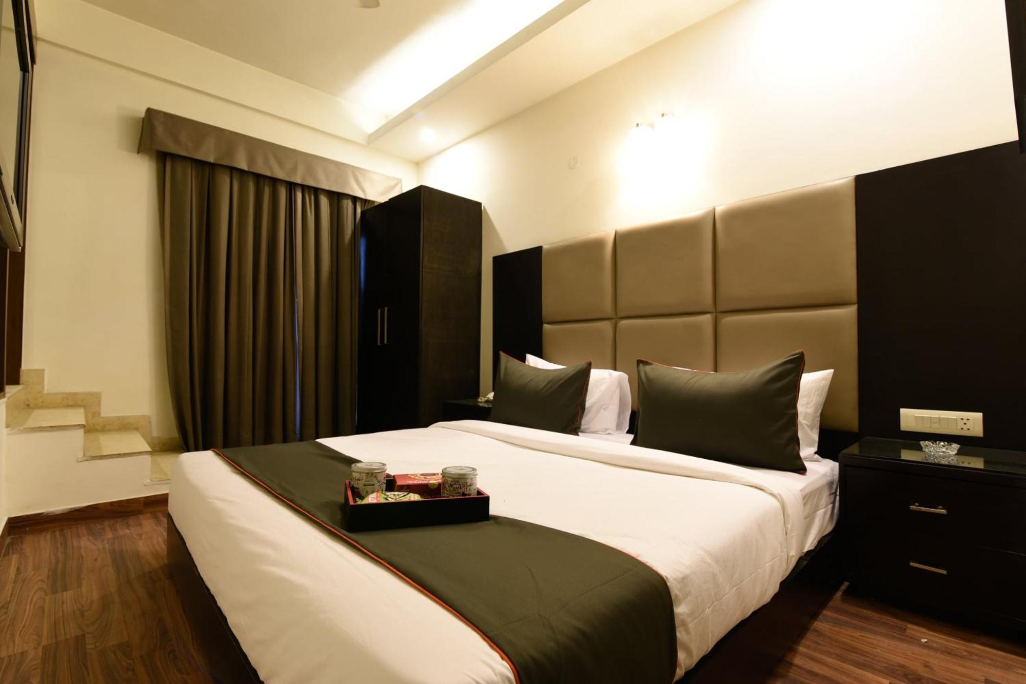 Hotel O Venkata Sai Sadan Mathrusree Nagar Kondapur  外观 照片