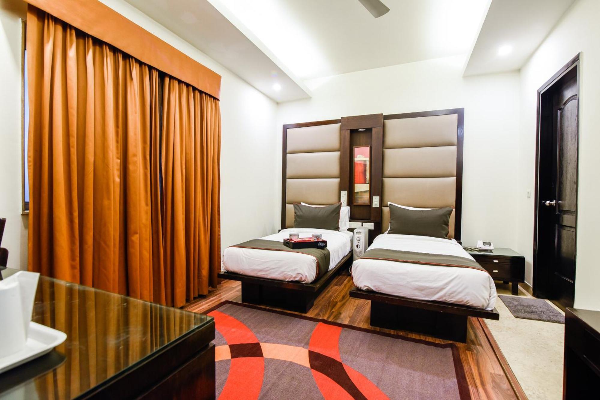 Hotel O Venkata Sai Sadan Mathrusree Nagar Kondapur  外观 照片