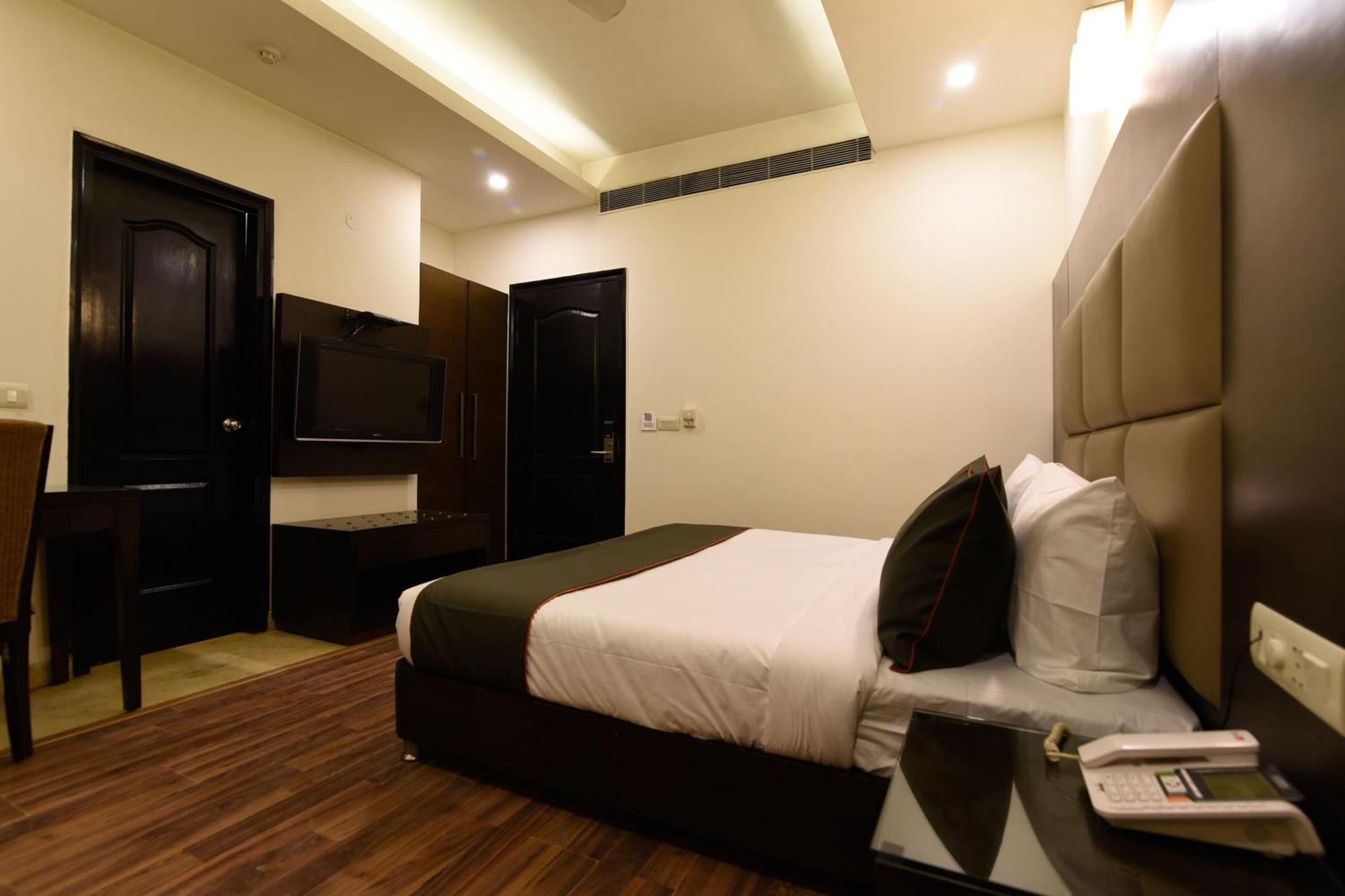 Hotel O Venkata Sai Sadan Mathrusree Nagar Kondapur  外观 照片