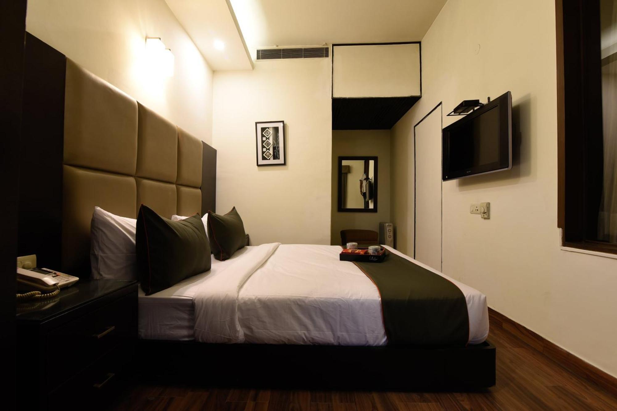 Hotel O Venkata Sai Sadan Mathrusree Nagar Kondapur  外观 照片