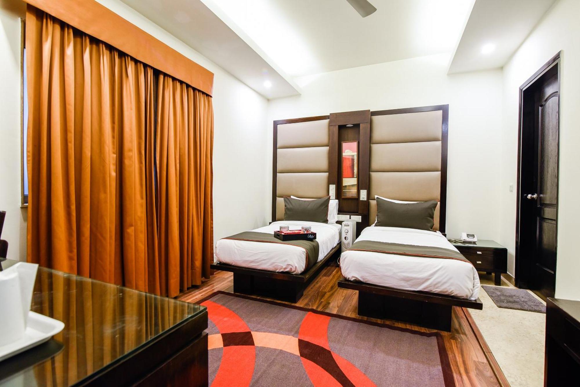 Hotel O Venkata Sai Sadan Mathrusree Nagar Kondapur  外观 照片